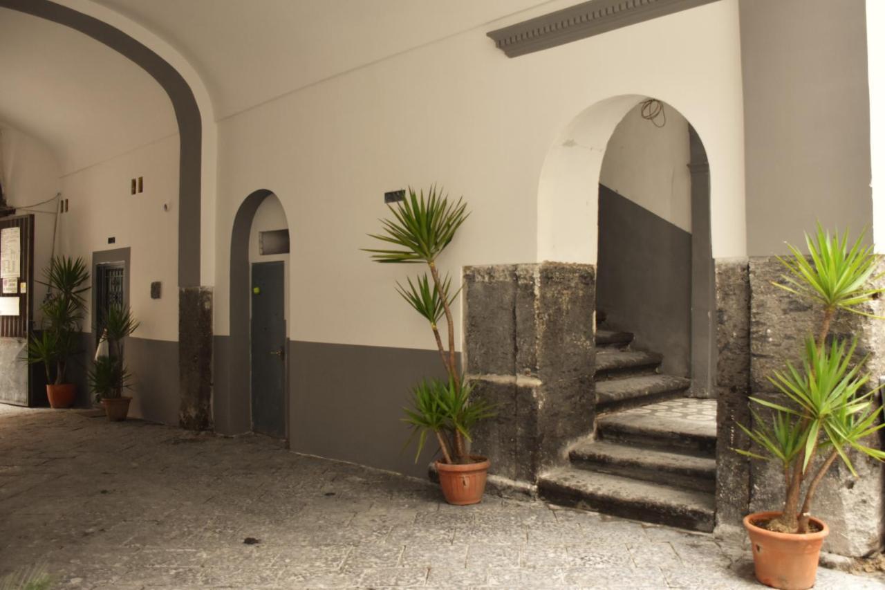 Varriale House Parking Free Small Car Νάπολη Εξωτερικό φωτογραφία