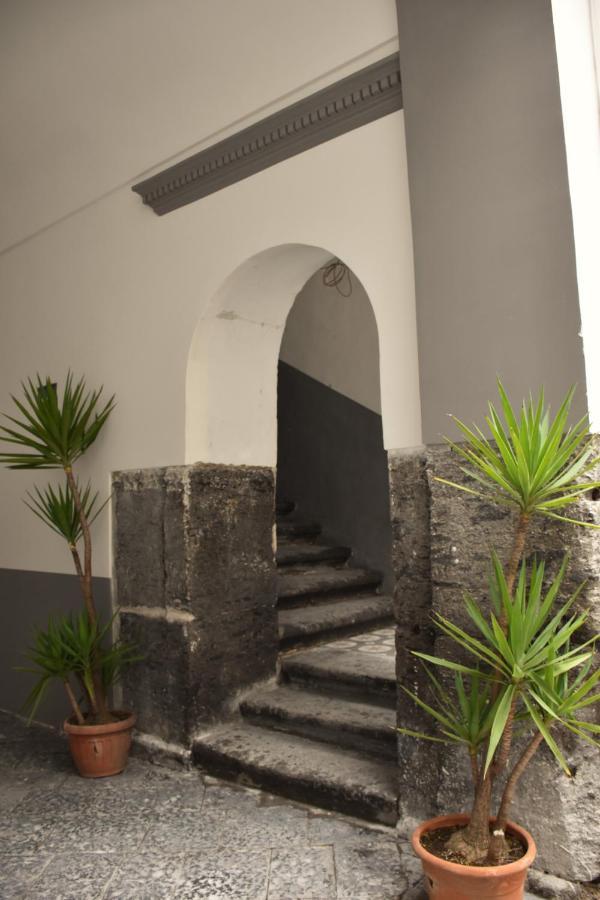 Varriale House Parking Free Small Car Νάπολη Εξωτερικό φωτογραφία